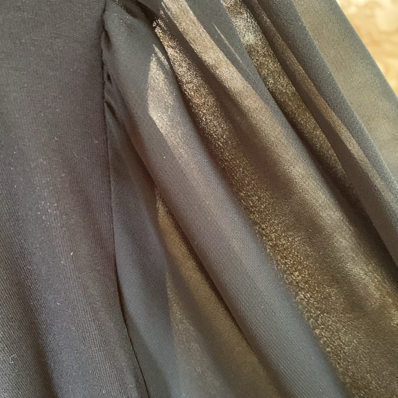Vince Camuto black S EUC top with stunning see through bell sleeves worn once. - Picture 6 of 10